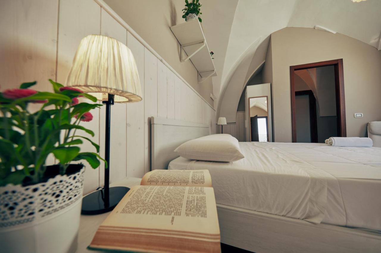 Le Terrazze B&B Pulsano Dış mekan fotoğraf