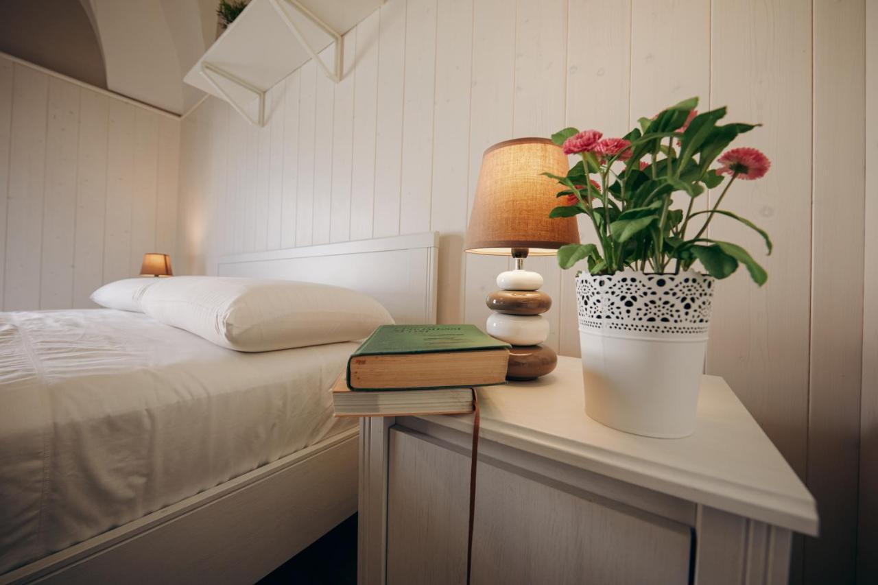 Le Terrazze B&B Pulsano Dış mekan fotoğraf