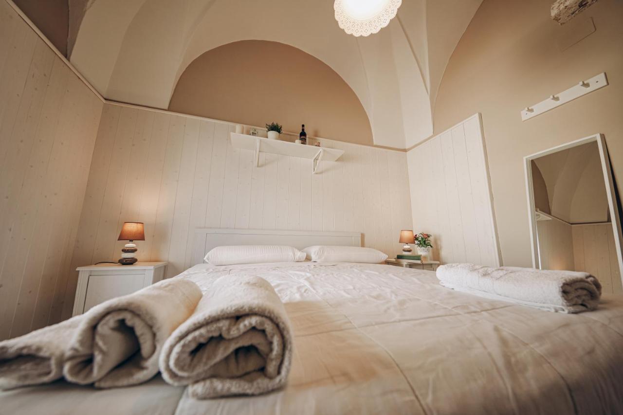 Le Terrazze B&B Pulsano Dış mekan fotoğraf