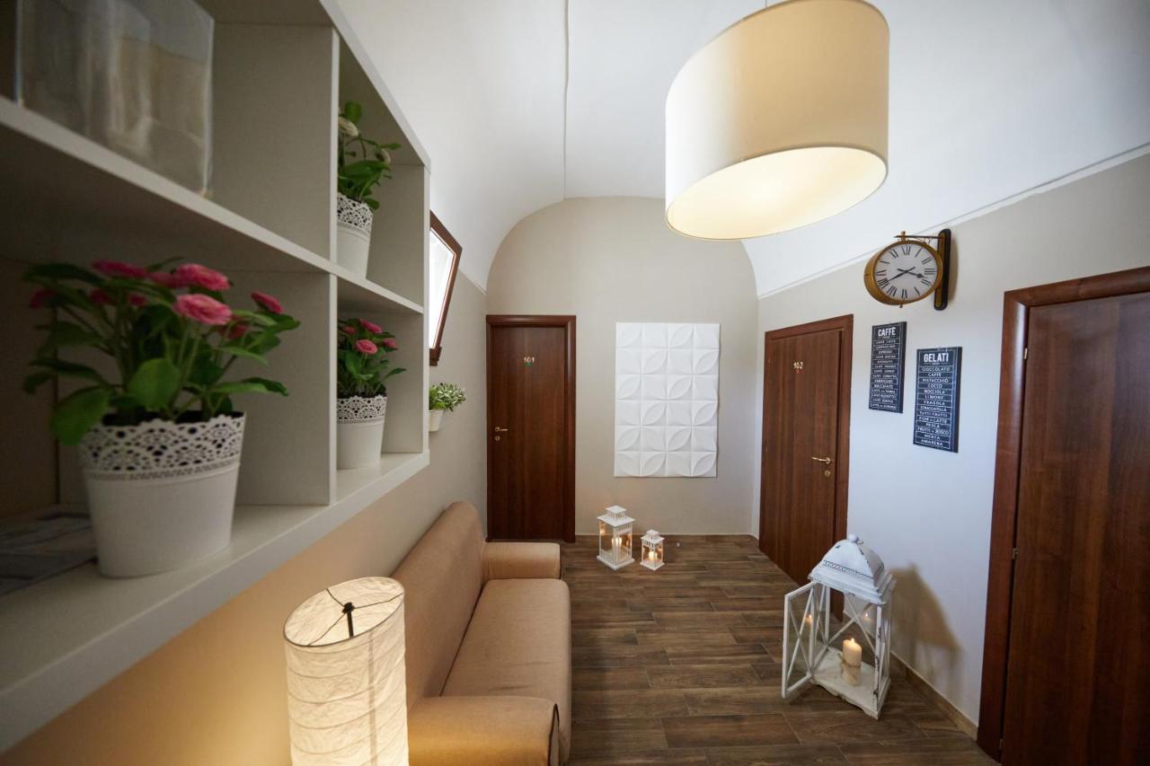 Le Terrazze B&B Pulsano Dış mekan fotoğraf